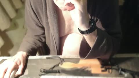 Snapshot of amslave4f chatting on 02/15/26, 07:21 amslave4f online show from 02/15/26, 07:21