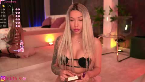    -------------   online show from 03/11/25, 10:53