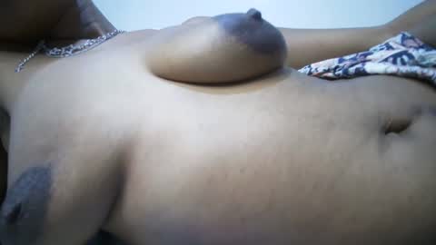 Snapshot of amunetlover chatting on 01/20/25, 02:14 shantel online show from 01/20/25, 02:14