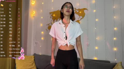 Amura Kim online show from 12/10/24, 05:22