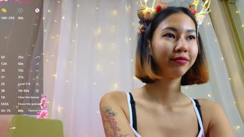 Amura Kim online show from 12/29/24, 05:44