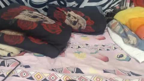 Amuy online show from 02/05/26, 07:57