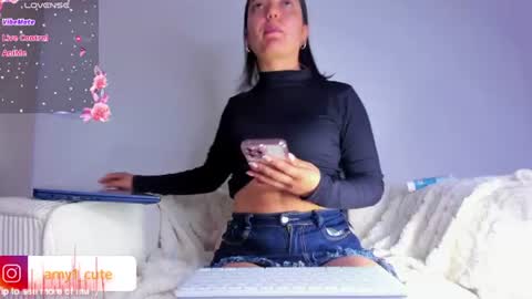 Amy online show from 07/26/26, 02:20