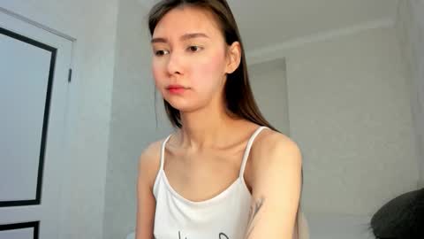 Snapshot of amy_alle chatting on 10/02/25, 12:12 Amy online show from 10/02/25, 12:12