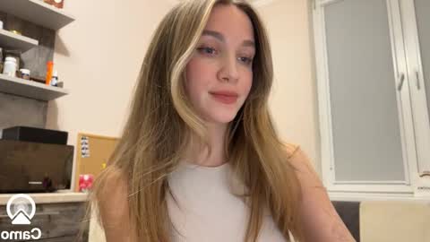Snapshot of amy_chill chatting on 02/13/25, 05:01 Amy Chill online show from 02/13/25, 05:01