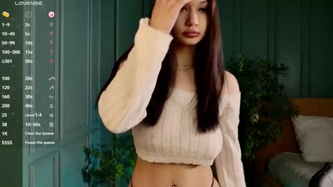 Snapshot of amy_does chatting on 10/11/25, 04:05 Amy online show from 10/11/25, 04:05