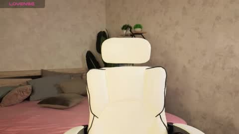 Amy online show from 11/10/25, 12:20