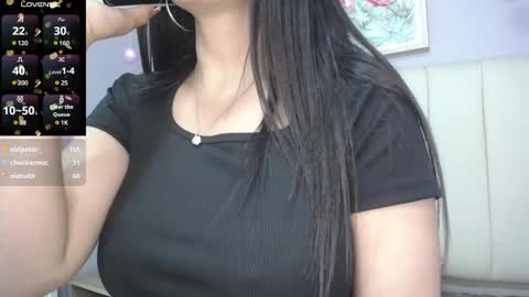 Snapshot of amy_le chatting on 12/28/24, 05:14 Amy online show from 12/28/24, 05:14