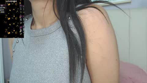 Snapshot of amy_le chatting on 01/24/25, 01:57 Amy online show from 01/24/25, 01:57
