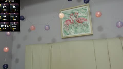 Snapshot of amy_le chatting on 01/27/25, 01:19 Amy online show from 01/27/25, 01:19