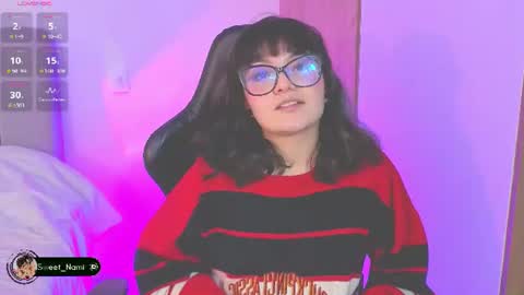 Snapshot of amy_lit chatting on 07/17/26, 08:35 Hello I am Allison Welcome to my room and let is have a good time together whith me online show from 07/17/26, 08:35
