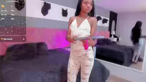 Amy online show from 09/18/25, 08:11