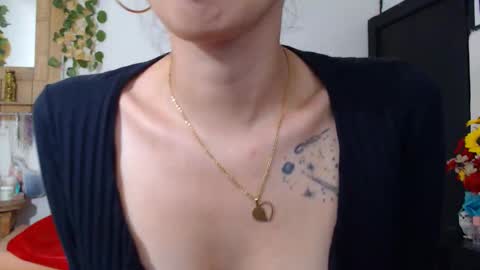 Snapshot of amy_mur chatting on 01/27/25, 10:16 amy mur online show from 01/27/25, 10:16