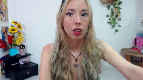 amy mur online show from 03/31/26, 06:19