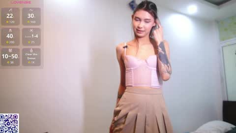 Snapshot of amy_peachy chatting on 04/07/26, 02:45 Amy online show from 04/07/26, 02:45
