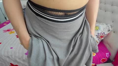 Snapshot of amy_queents chatting on 10/13/25, 05:24 Amy Caroland online show from 10/13/25, 05:24