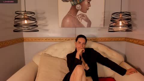 amy_walls7 online show from 03/13/26, 12:01