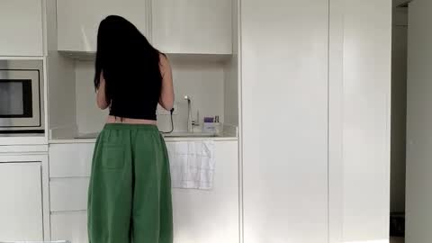 girl next door named Amy online show from 02/05/26, 02:00