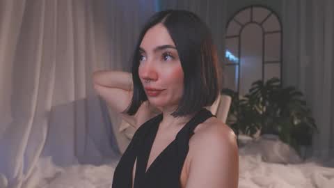 Amy Armstrong online show from 03/04/26, 10:05