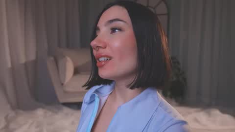 Amy Armstrong online show from 03/25/26, 12:27