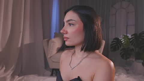 Amy Armstrong online show from 04/17/26, 11:08