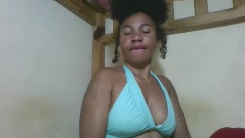 Amyatche online show from 05/19/26, 02:18