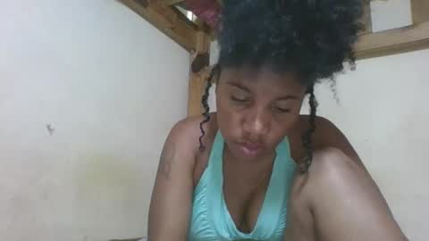 Amyatche online show from 05/19/26, 02:23