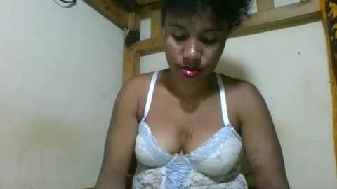 Amyatche online show from 05/27/26, 04:59