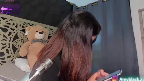 Amy online show from 11/10/25, 12:42