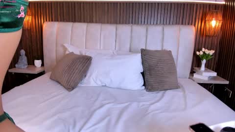 amy online show from 04/02/26, 11:52