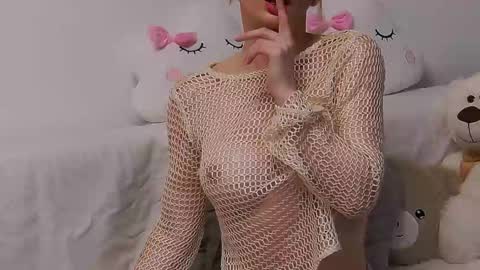 amyhennessy online show from 02/14/25, 08:42