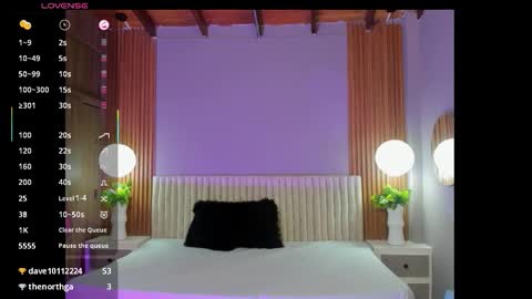 amyjohnsonn online show from 10/31/25, 01:23