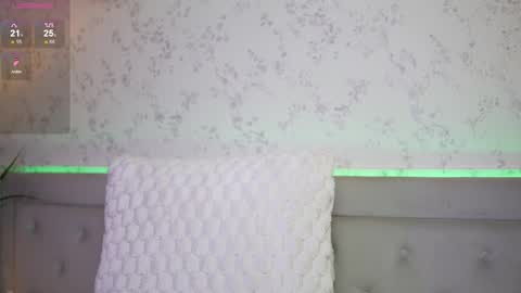  Amy  online show from 10/14/25, 09:04