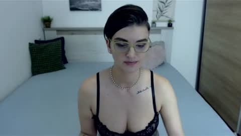 Hi there guys  My pleasure in your hands  pvt is open online show from 07/16/26, 06:58