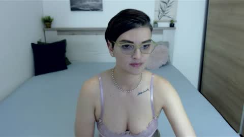 Hi there guys  My pleasure in your hands  pvt is open online show from 07/18/26, 06:45