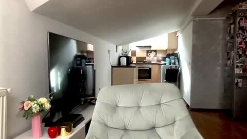 amyroberta92 online show from 10/28/25, 07:34