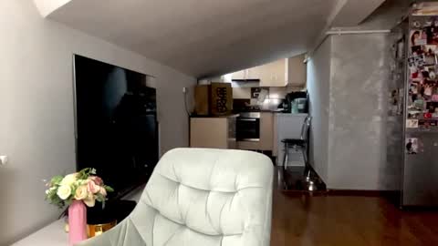 amyroberta92 online show from 11/07/25, 07:30