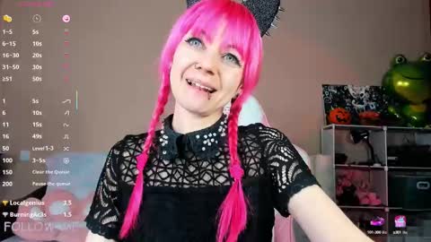 Snapshot of amyrose69 chatting on 09/22/25, 06:54 Amy Rose online show from 09/22/25, 06:54