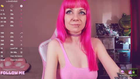 Snapshot of amyrose69 chatting on 06/03/26, 04:12 Amy Rose online show from 06/03/26, 04:12