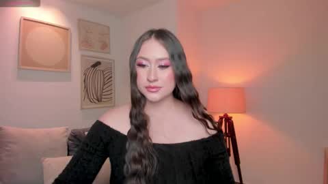 AMY R  online show from 03/18/26, 01:03