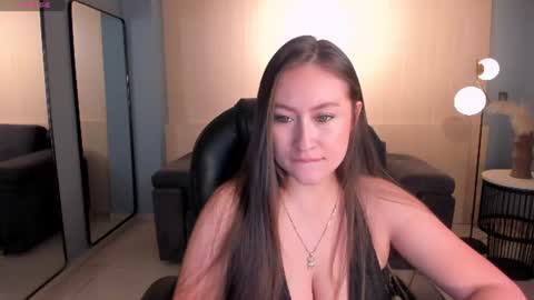 AMY R  online show from 07/27/26, 03:13