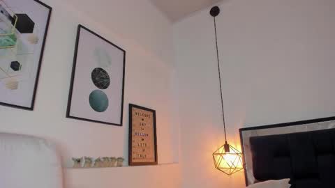 Amy online show from 11/05/25, 03:34