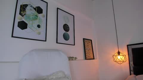 Amy online show from 04/18/26, 12:09