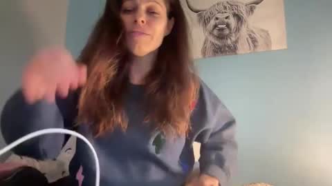 Amy Smilez online show from 12/10/24, 03:22