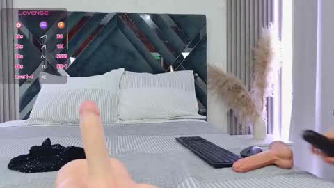 amytorres_ online show from 03/20/26, 06:46