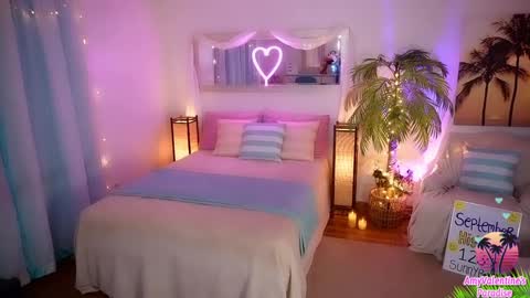 Snapshot of amyvalentine chatting on 09/10/25, 05:40  AmyValentine  online show from 09/10/25, 05:40