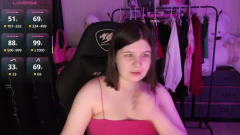 Snapshot of amyvibes chatting on 05/01/26, 06:12 amyvibes online show from 05/01/26, 06:12