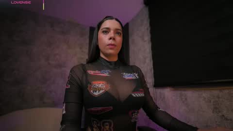 AMY WALKER online show from 11/14/25, 09:41