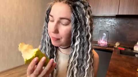 Amy online show from 03/03/26, 08:09