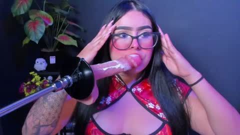 Snapshot of amywhitte_ chatting on 04/30/26, 03:46 amywhitte_ online show from 04/30/26, 03:46